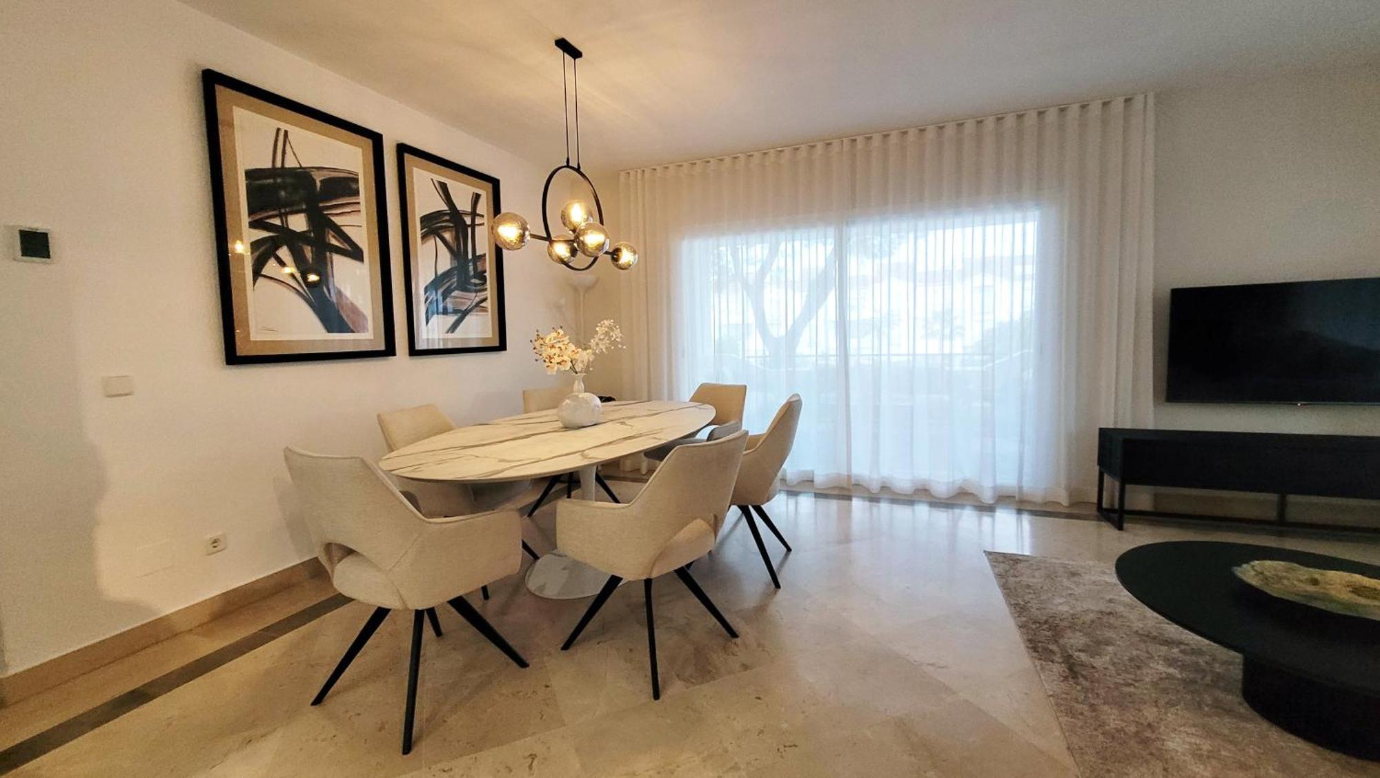 Apartment In El Presidente Beach Side New Golden Mile Estepona Esterno foto