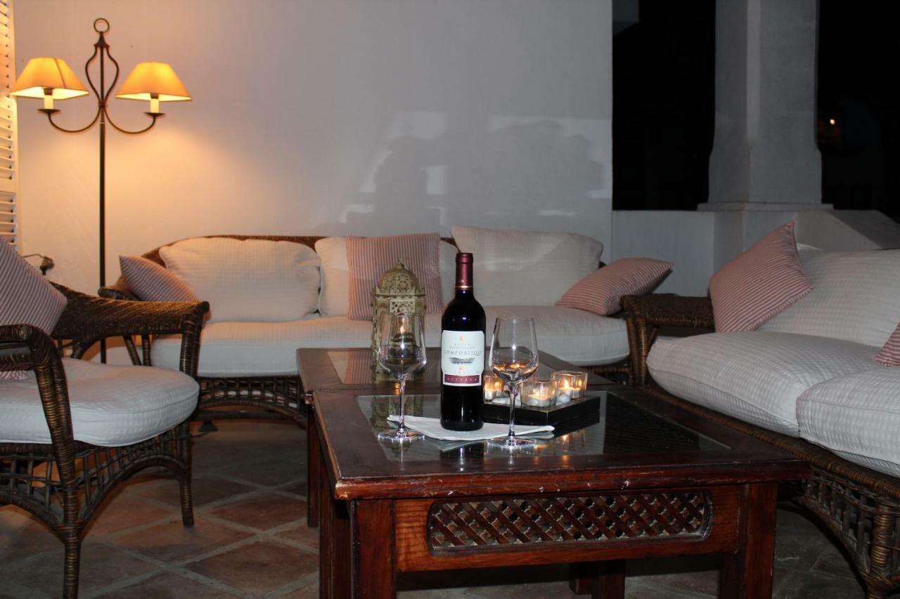 Apartment In El Presidente Beach Side New Golden Mile Estepona Esterno foto